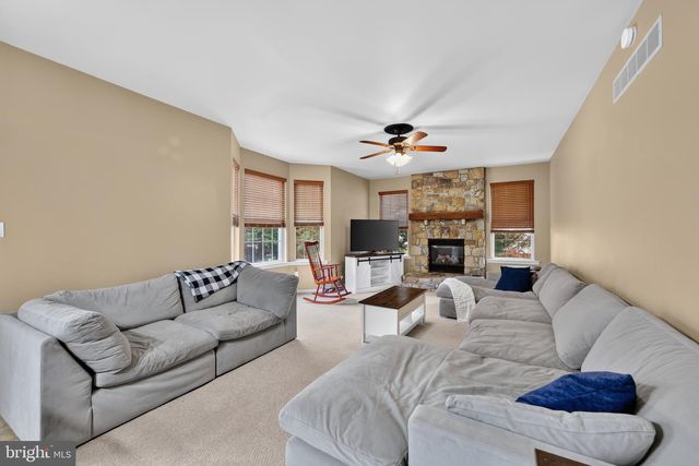 401 W MORLATTON RD, Douglassville, PA 19518