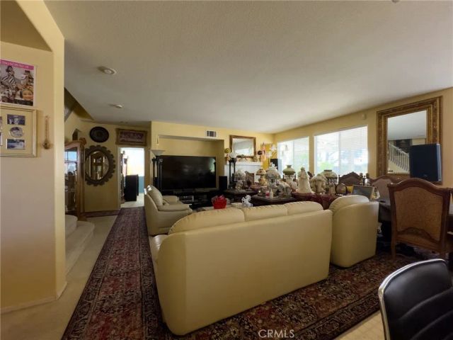 12323 Mesa Grove, Riverside, CA 92503