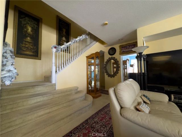 12323 Mesa Grove, Riverside, CA 92503