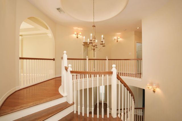 106 N Wynden Estates Court, Houston, TX 77056