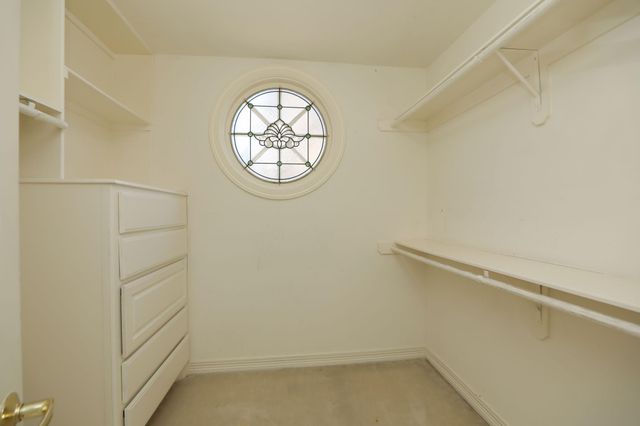 106 N Wynden Estates Court, Houston, TX 77056