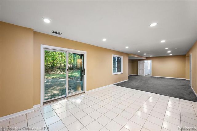 6835 High Ridge Road, West Bloomfield, MI 48324