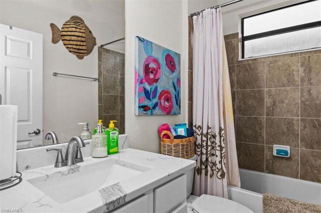9093 Glenforest DR, Naples, FL 34120