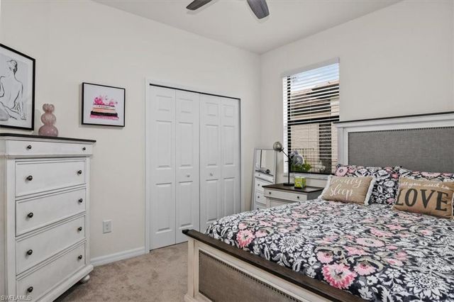9093 Glenforest DR, Naples, FL 34120