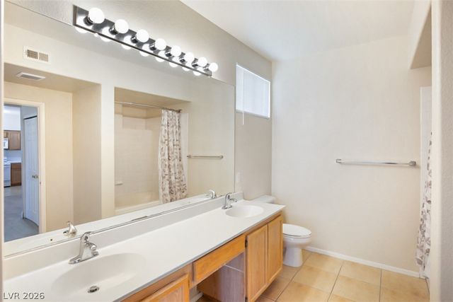 7632 Pacific Hills Avenue 203, Las Vegas, NV 89128