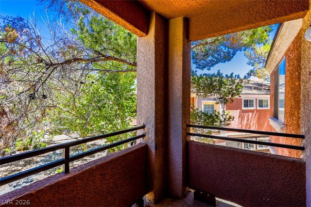 7632 Pacific Hills Avenue 203, Las Vegas, NV 89128