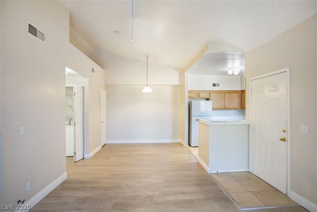 7632 Pacific Hills Avenue 203, Las Vegas, NV 89128