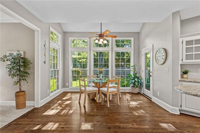 11573 S Brentwood Drive, Olathe, KS 66061