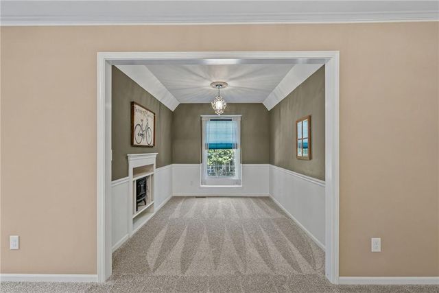 11573 S Brentwood Drive, Olathe, KS 66061