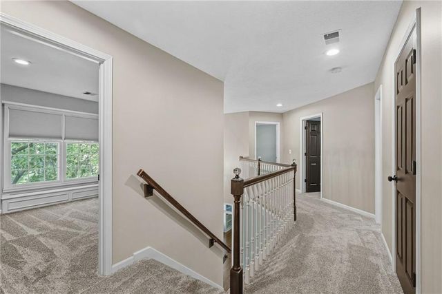 11573 S Brentwood Drive, Olathe, KS 66061