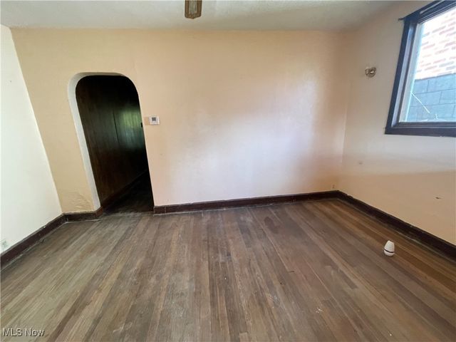 238 Moore Street, East Liverpool, OH 43920