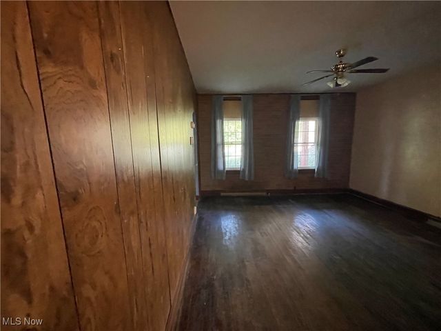 238 Moore Street, East Liverpool, OH 43920