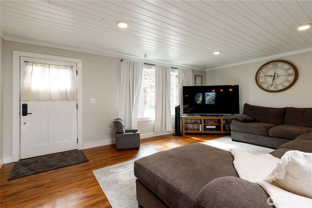 61 Riverview Drive, Coulee Dam, WA 99116