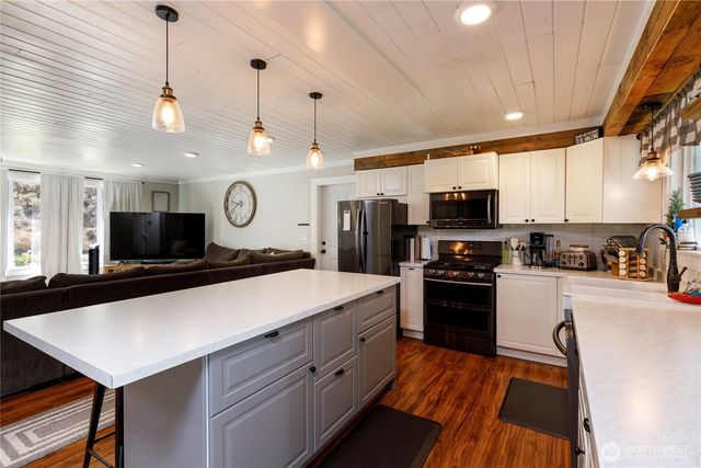 61 Riverview Drive, Coulee Dam, WA 99116