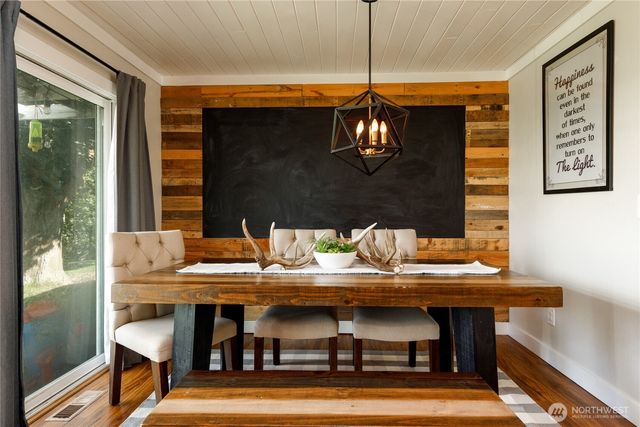 61 Riverview Drive, Coulee Dam, WA 99116