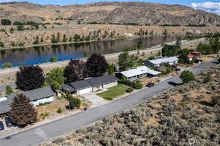 61 Riverview Drive, Coulee Dam, WA 99116