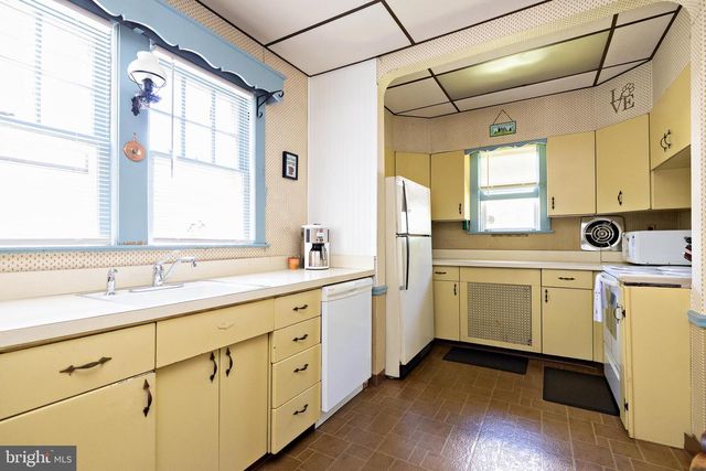 129 KENDALL BLVD, Oaklyn, NJ 08107