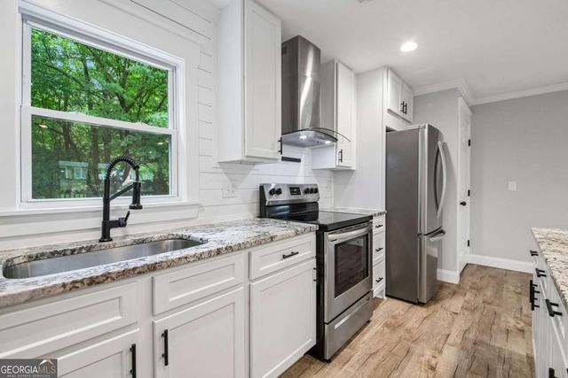 5751 Lisa Lane, Austell, GA 30168