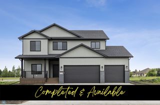 4849 4th Street S, Moorhead, MN 56560