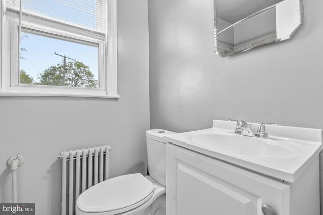 520 49TH ST NE, Washington, DC 20019