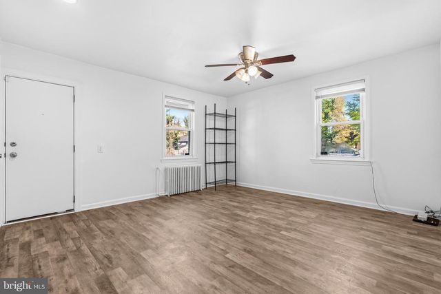 520 49TH ST NE, Washington, DC 20019