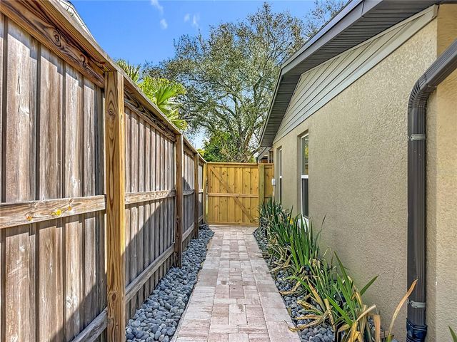 103 PATRICIA STREET, Minneola, FL 34715