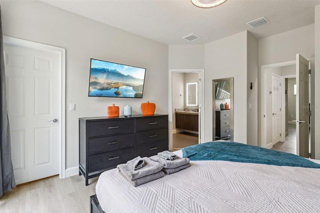 1530 RETREAT CIRCLE, Clermont, FL 34714