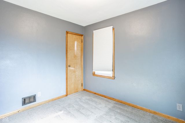 67 N 15th Avenue, Beech Grove, IN 46107