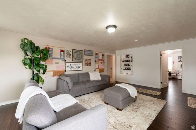 2137 W 6200 S, Taylorsville, UT 84129