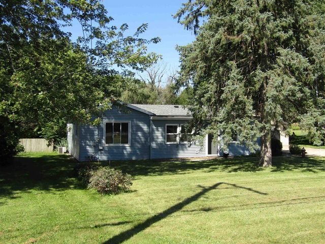 5910 S County Rd D Road, Beloit, WI 53511