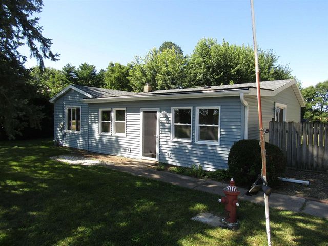 5910 S County Rd D Road, Beloit, WI 53511