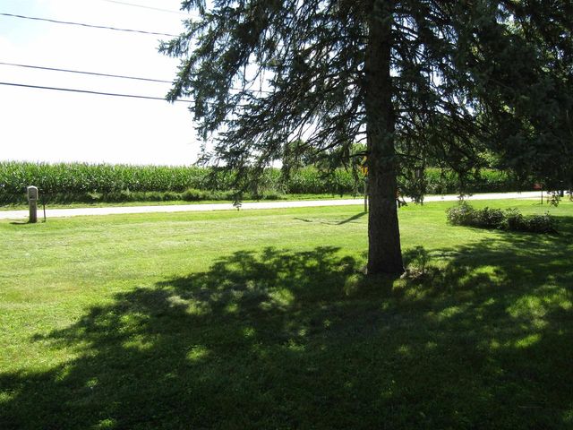 5910 S County Rd D Road, Beloit, WI 53511