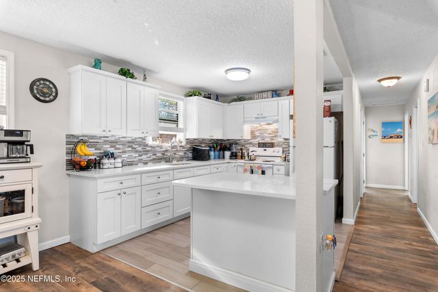 5822 TROUT RIVER Boulevard, Jacksonville, FL 32219
