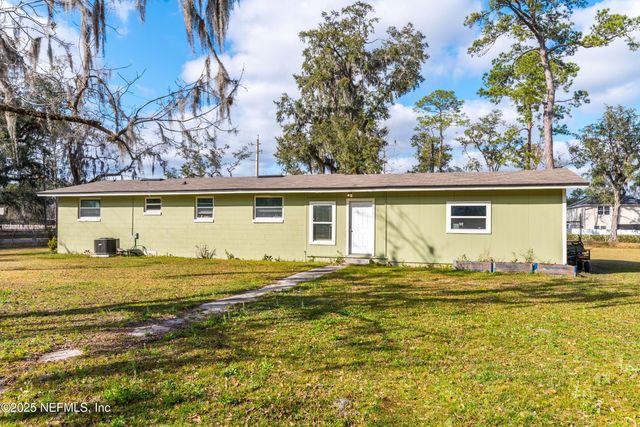 5822 TROUT RIVER Boulevard, Jacksonville, FL 32219