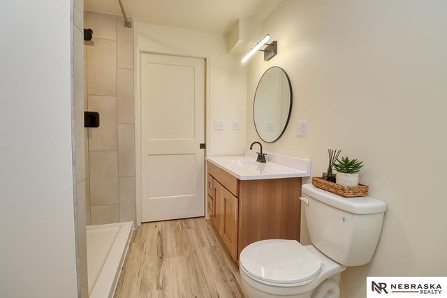1541 SW Lacey Lane, Lincoln, NE 68522