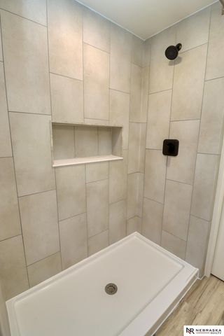 1541 SW Lacey Lane, Lincoln, NE 68522