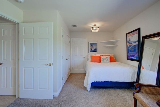 411 Porpoise Dr, Aransas Pass, TX 78336