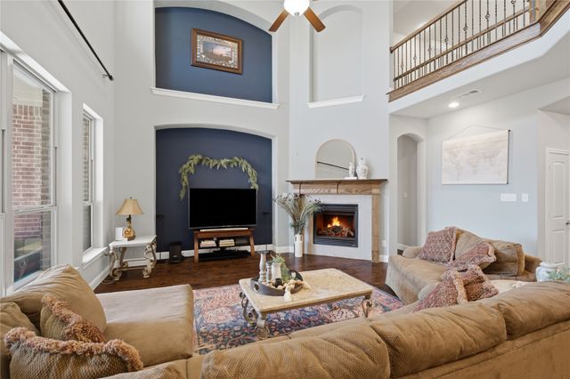 7124 Comal Drive, Irving, TX 75039