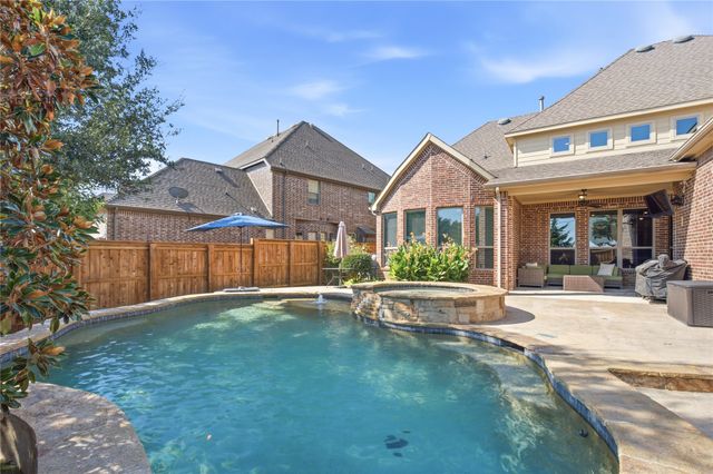 7124 Comal Drive, Irving, TX 75039