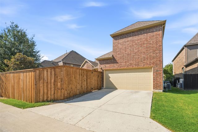 7124 Comal Drive, Irving, TX 75039