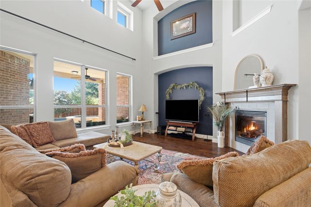 7124 Comal Drive, Irving, TX 75039