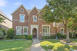 7124 Comal Drive, Irving, TX 75039