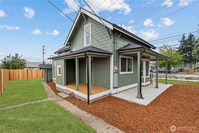 1103 E 64th Street, Tacoma, WA 98404