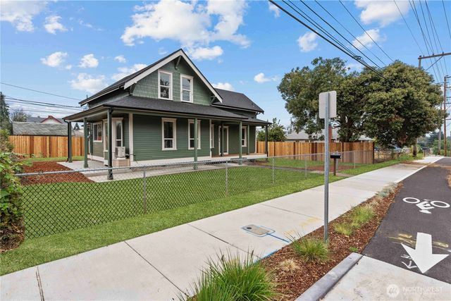 1103 E 64th Street, Tacoma, WA 98404