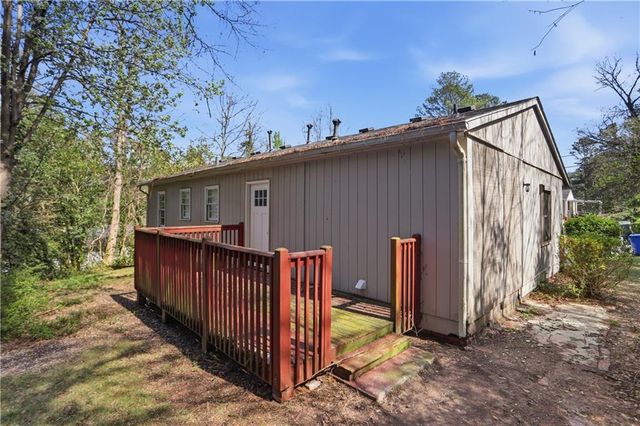 876 Bolton NW Place, Atlanta, GA 30331