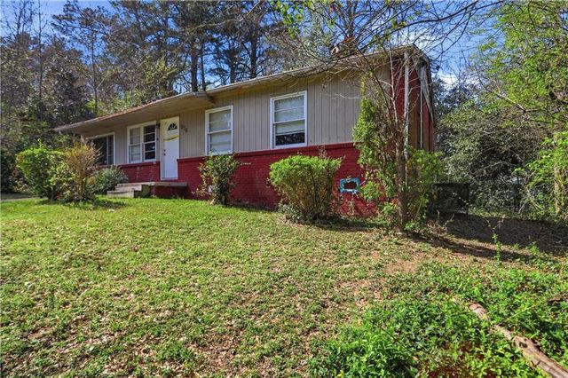 876 Bolton NW Place, Atlanta, GA 30331