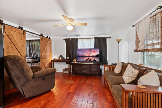 4701 Magnolia St, Salida, CA 95368