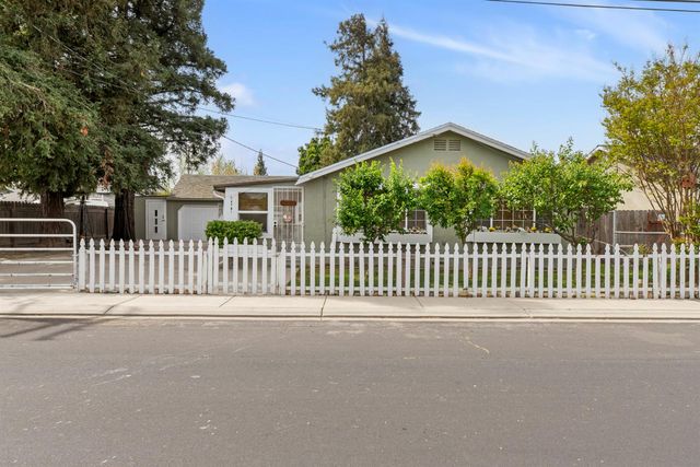 4701 Magnolia St, Salida, CA 95368