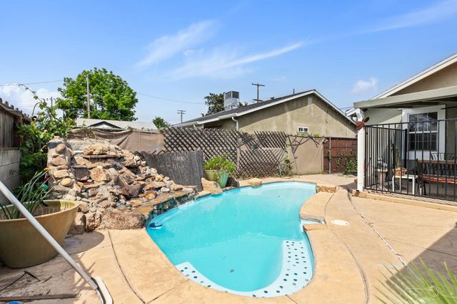 4701 Magnolia St, Salida, CA 95368