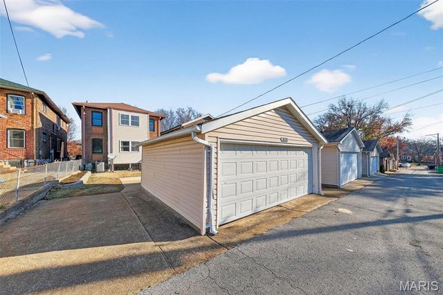 3820 Fillmore Street, St Louis, MO 63116